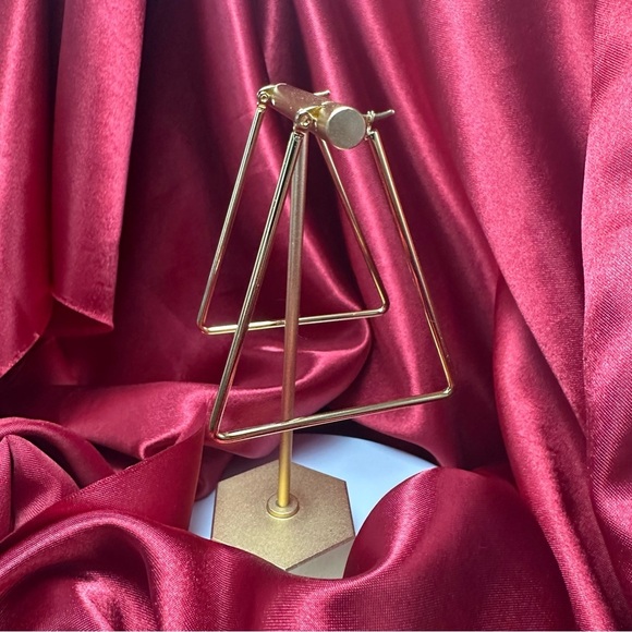 Gold Stainless Steel Geometric Hoop Earrings – Waterproof, Non-Tarnish, NWT - Picture 7 of 9